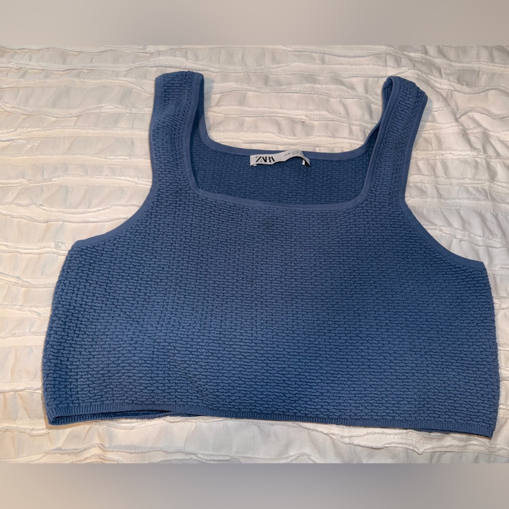 Zara Women's Sleeveless Blue Sweater